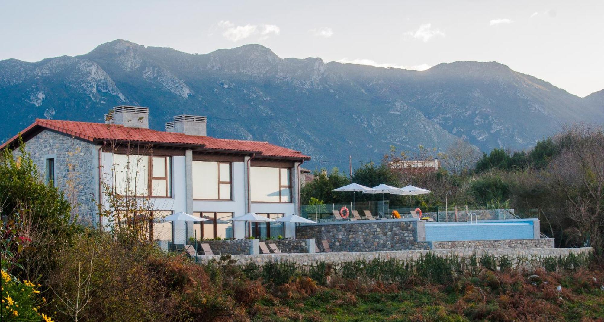 Bufones De Pria Apartamentos Rurales Garana Exterior photo