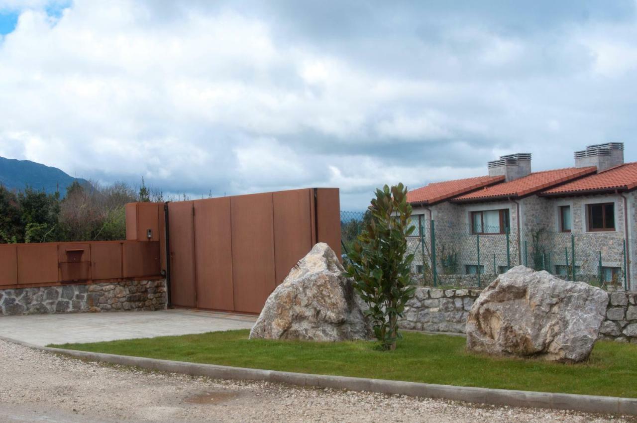 Bufones De Pria Apartamentos Rurales Garana Exterior photo